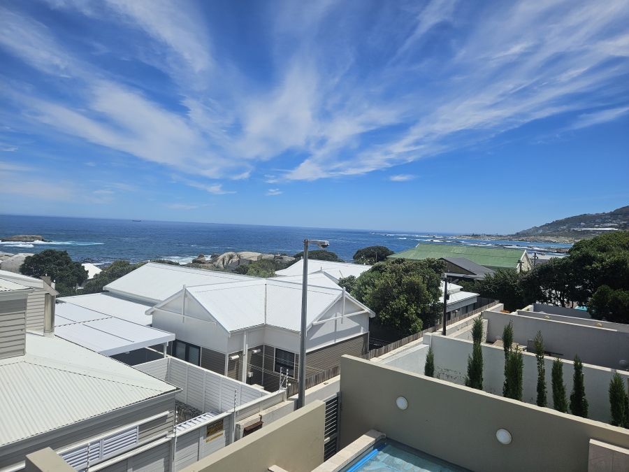 3 Bedroom Property for Sale in Bakoven Western Cape